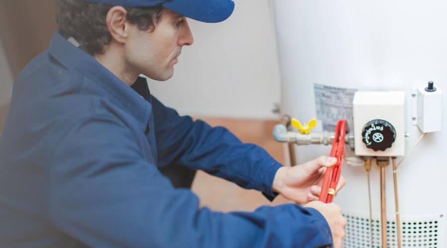 Professional Tankless Water Heater Installation in Lindsay, CA